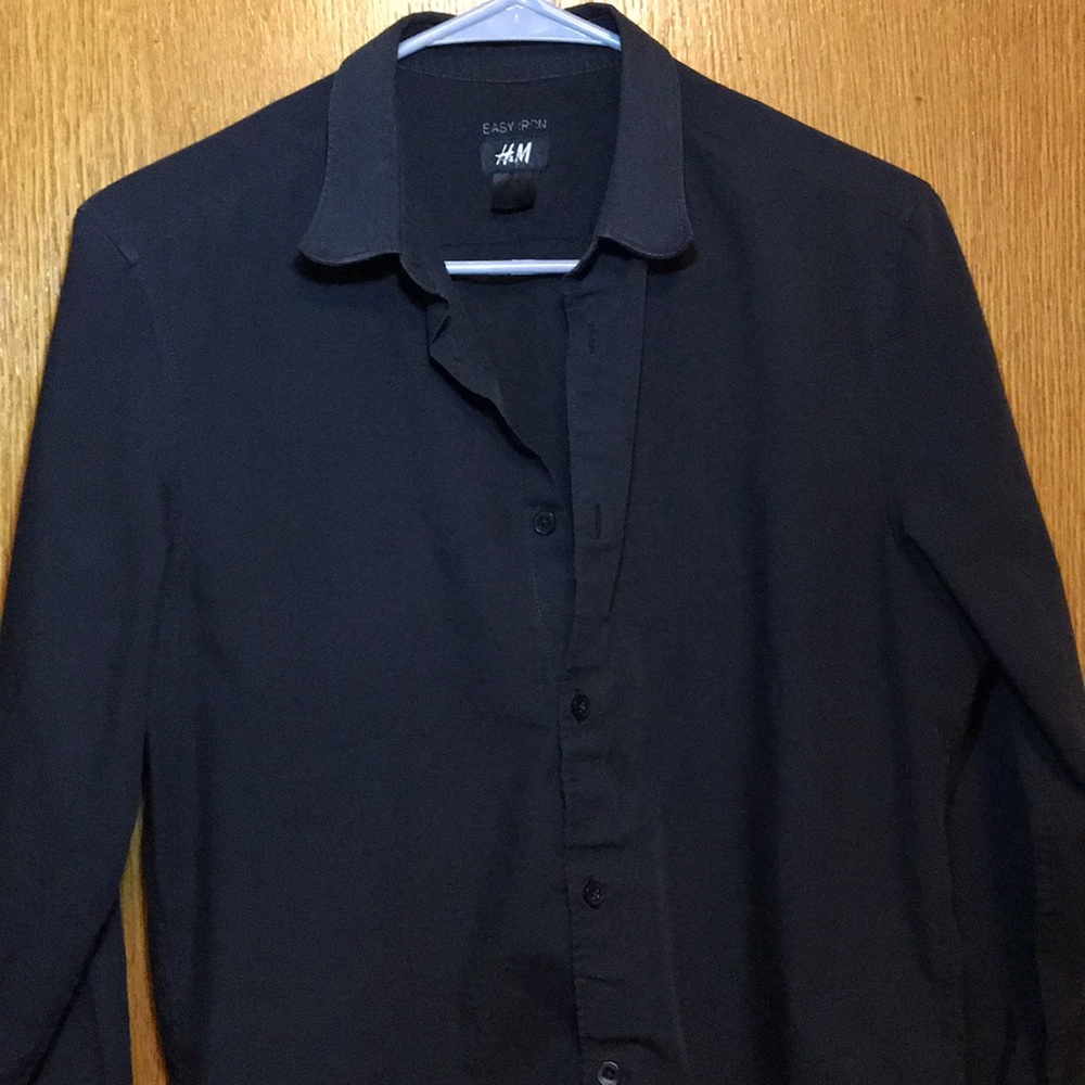 H&M easy iron black shirt